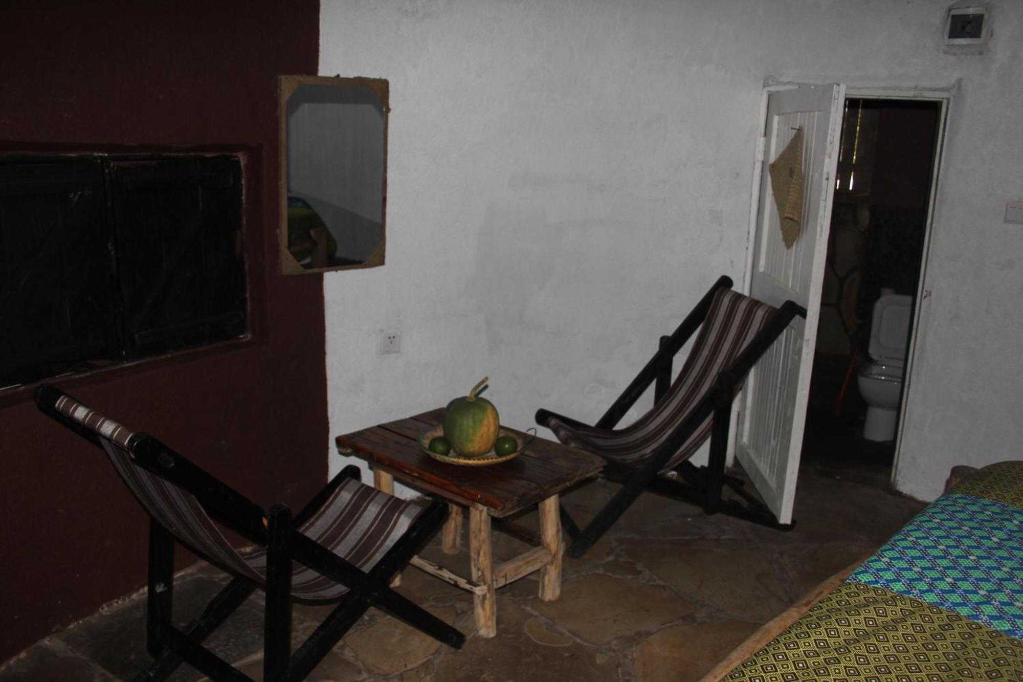 Nyakinama Red Rocks Rwanda - Campsite & Guesthouse מראה חיצוני תמונה