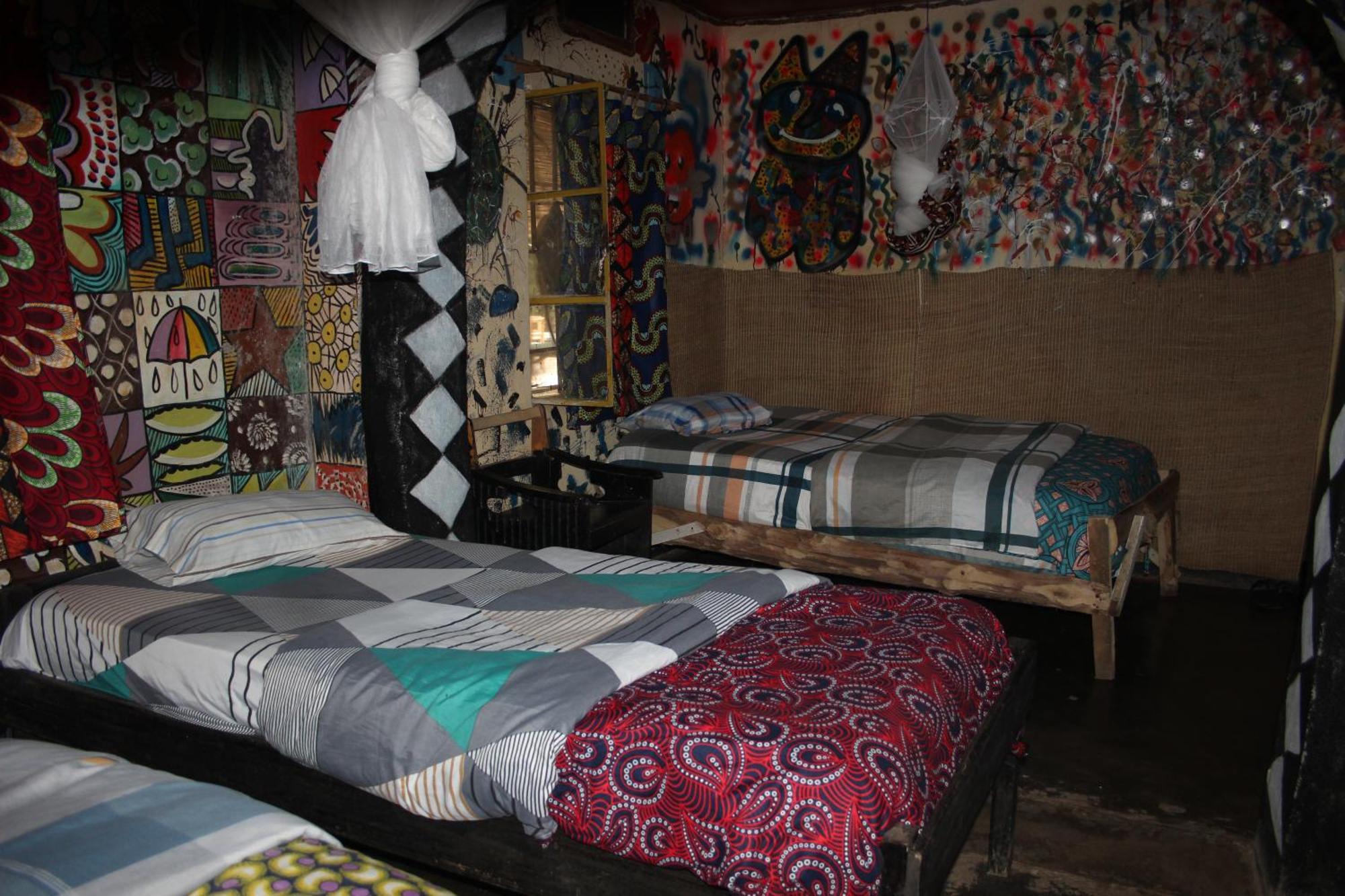 Nyakinama Red Rocks Rwanda - Campsite & Guesthouse מראה חיצוני תמונה