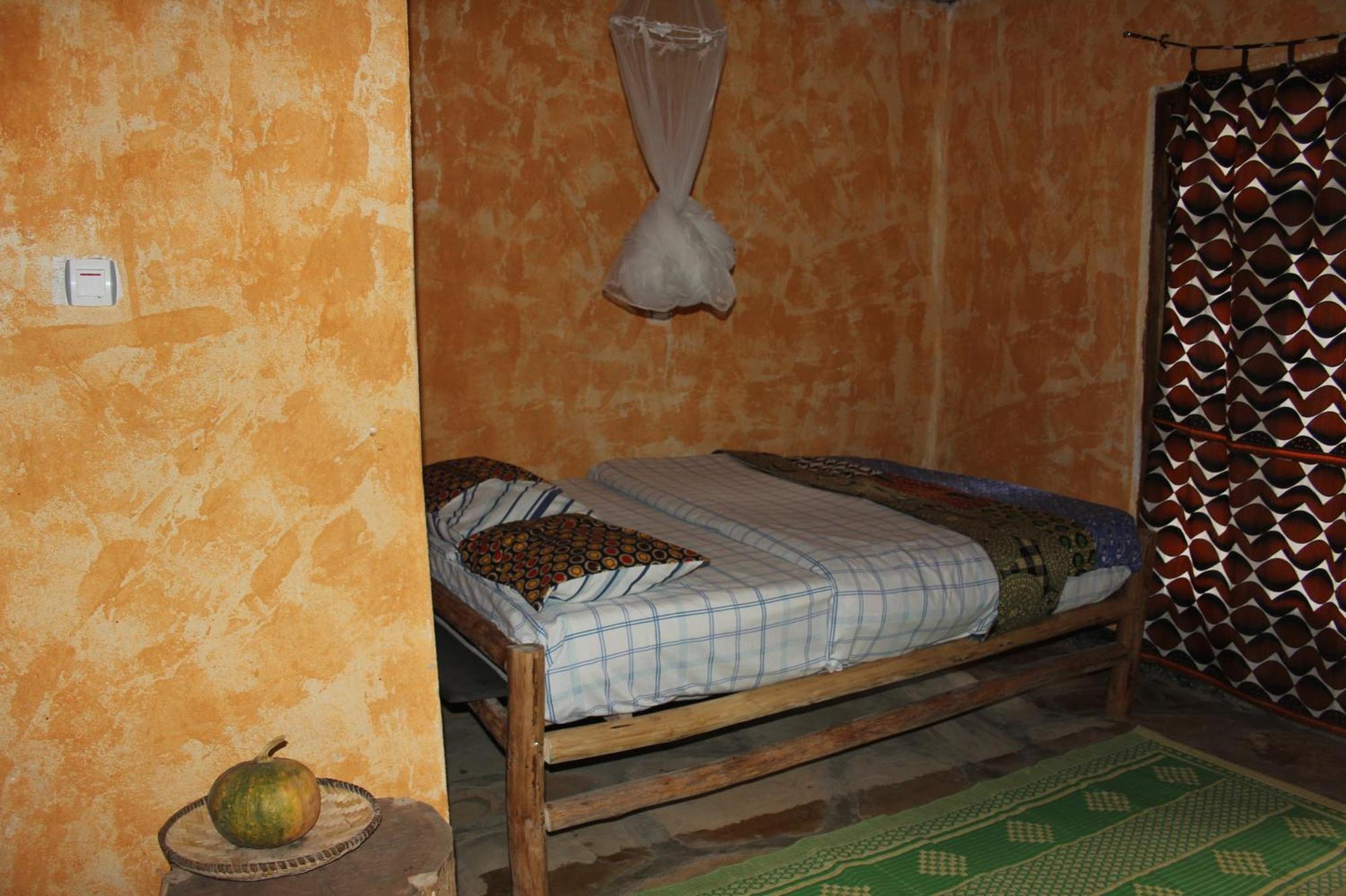 Nyakinama Red Rocks Rwanda - Campsite & Guesthouse מראה חיצוני תמונה