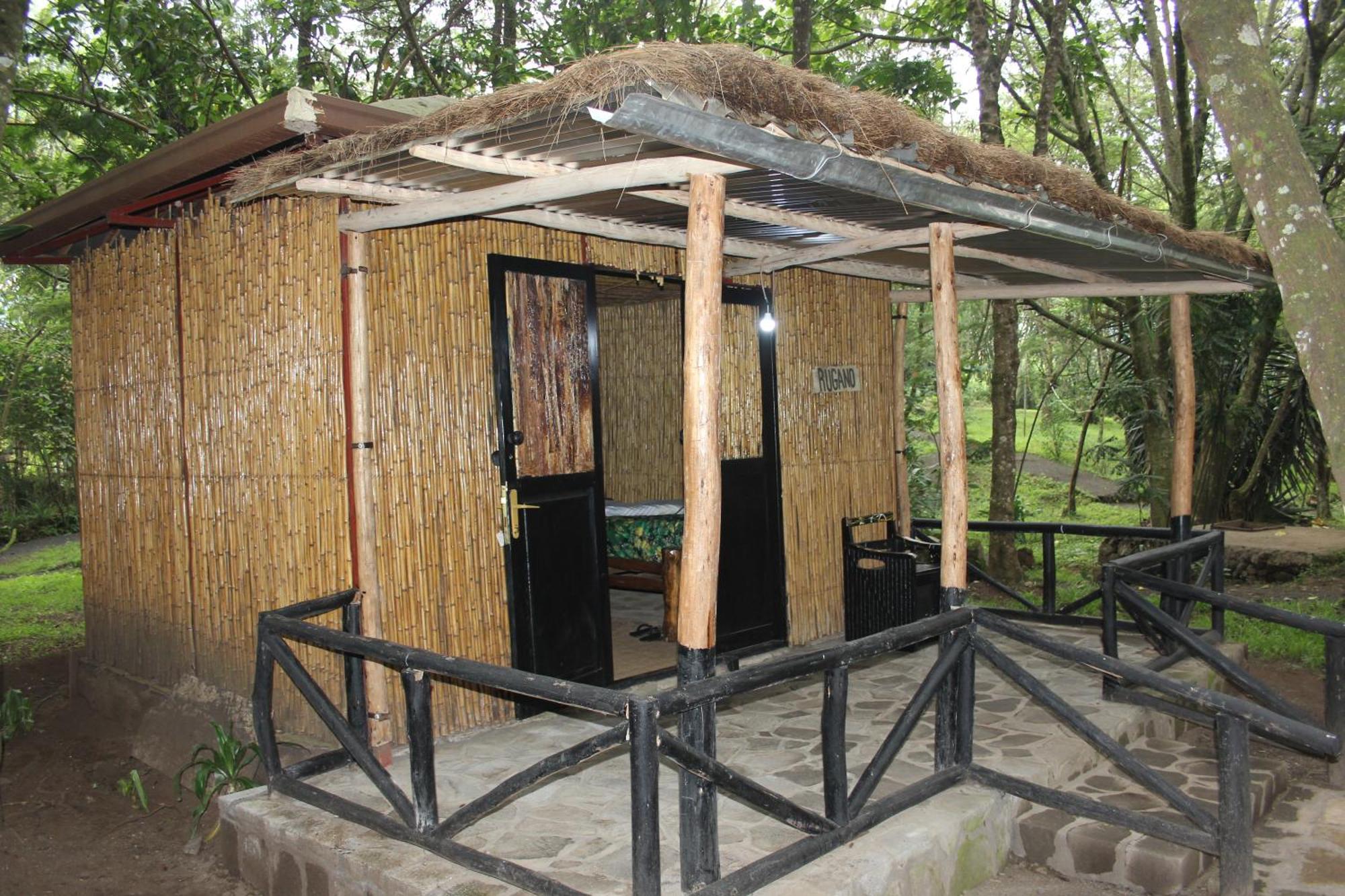Nyakinama Red Rocks Rwanda - Campsite & Guesthouse מראה חיצוני תמונה