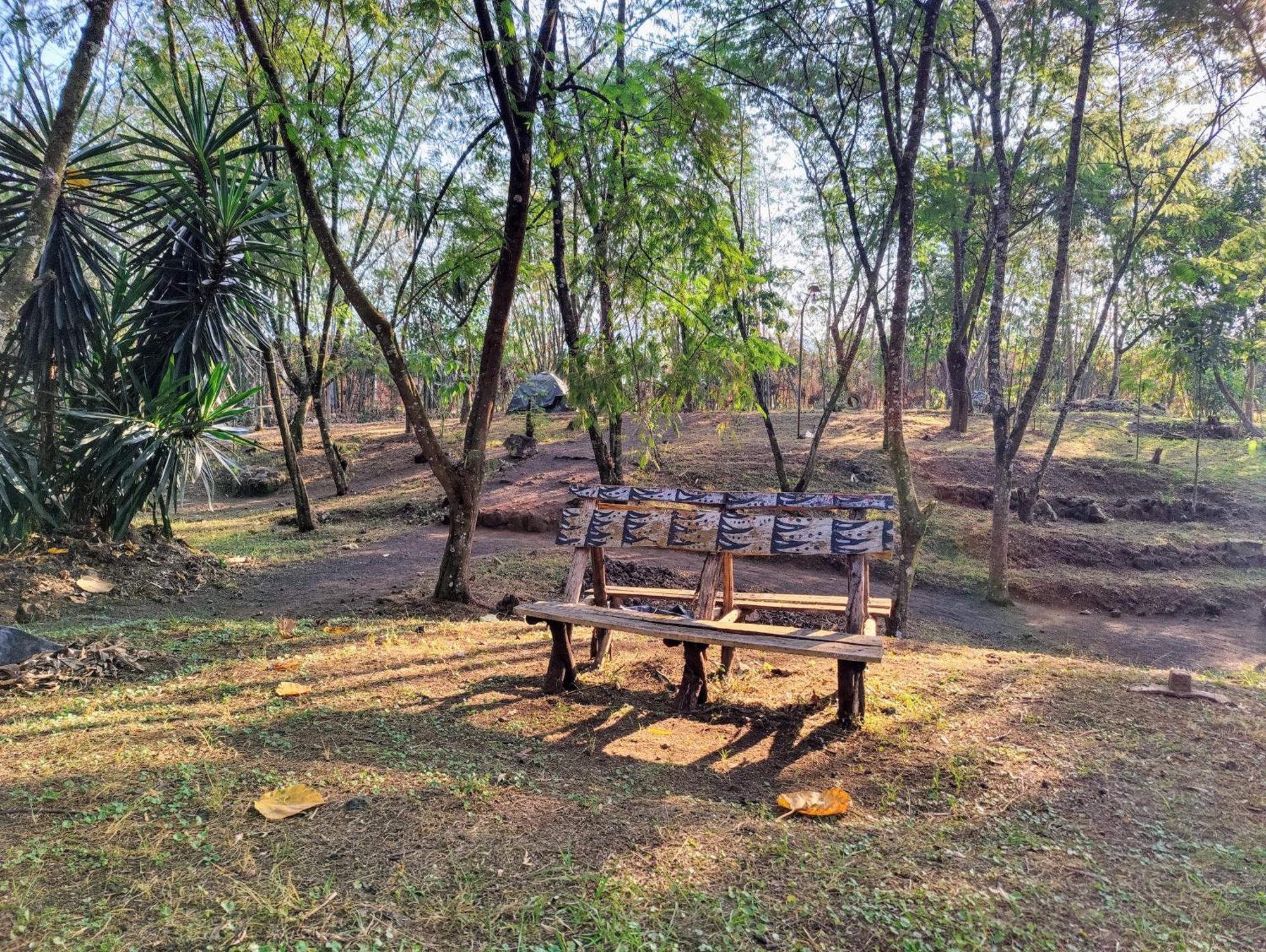 Nyakinama Red Rocks Rwanda - Campsite & Guesthouse מראה חיצוני תמונה