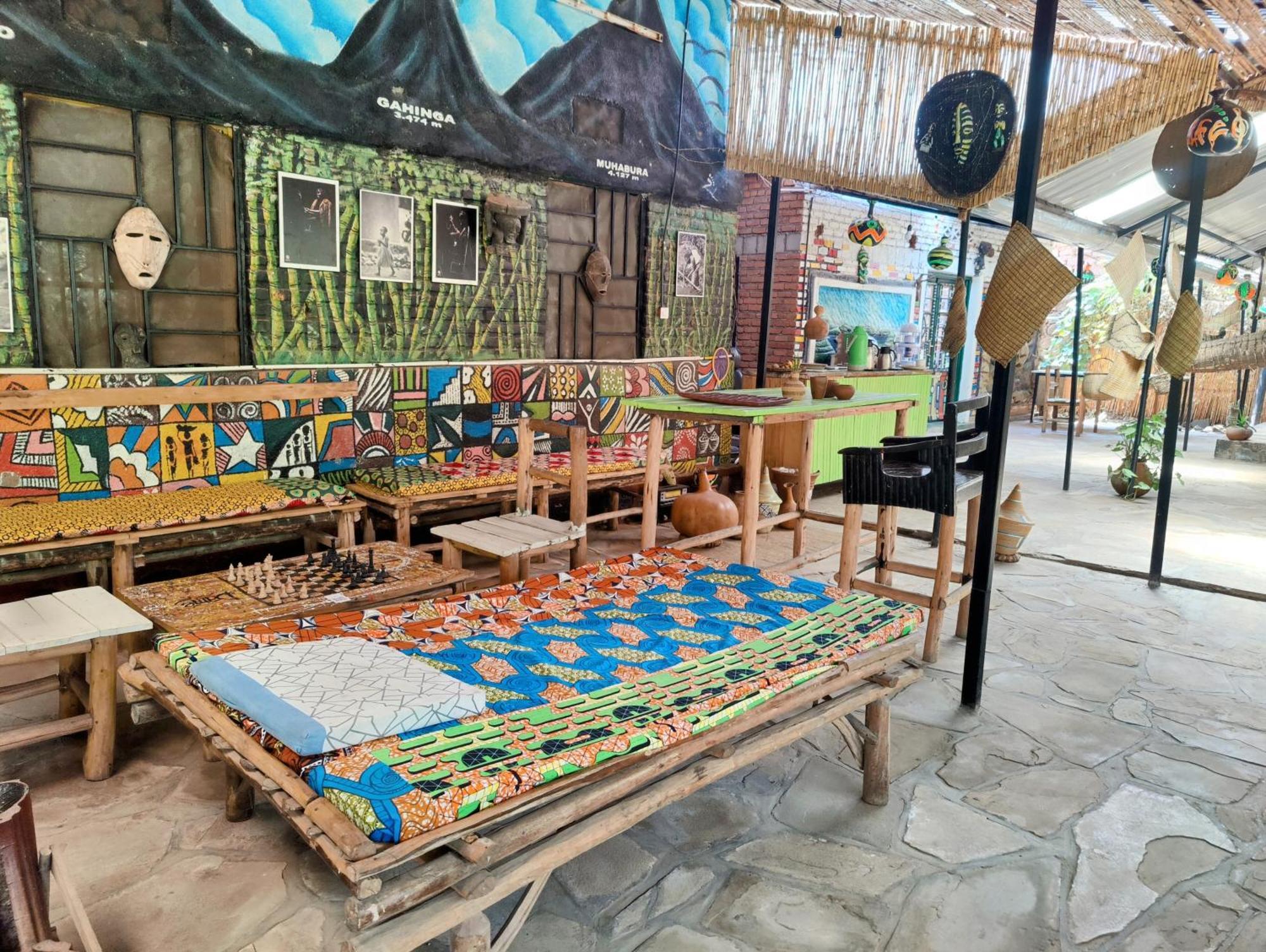 Nyakinama Red Rocks Rwanda - Campsite & Guesthouse מראה חיצוני תמונה