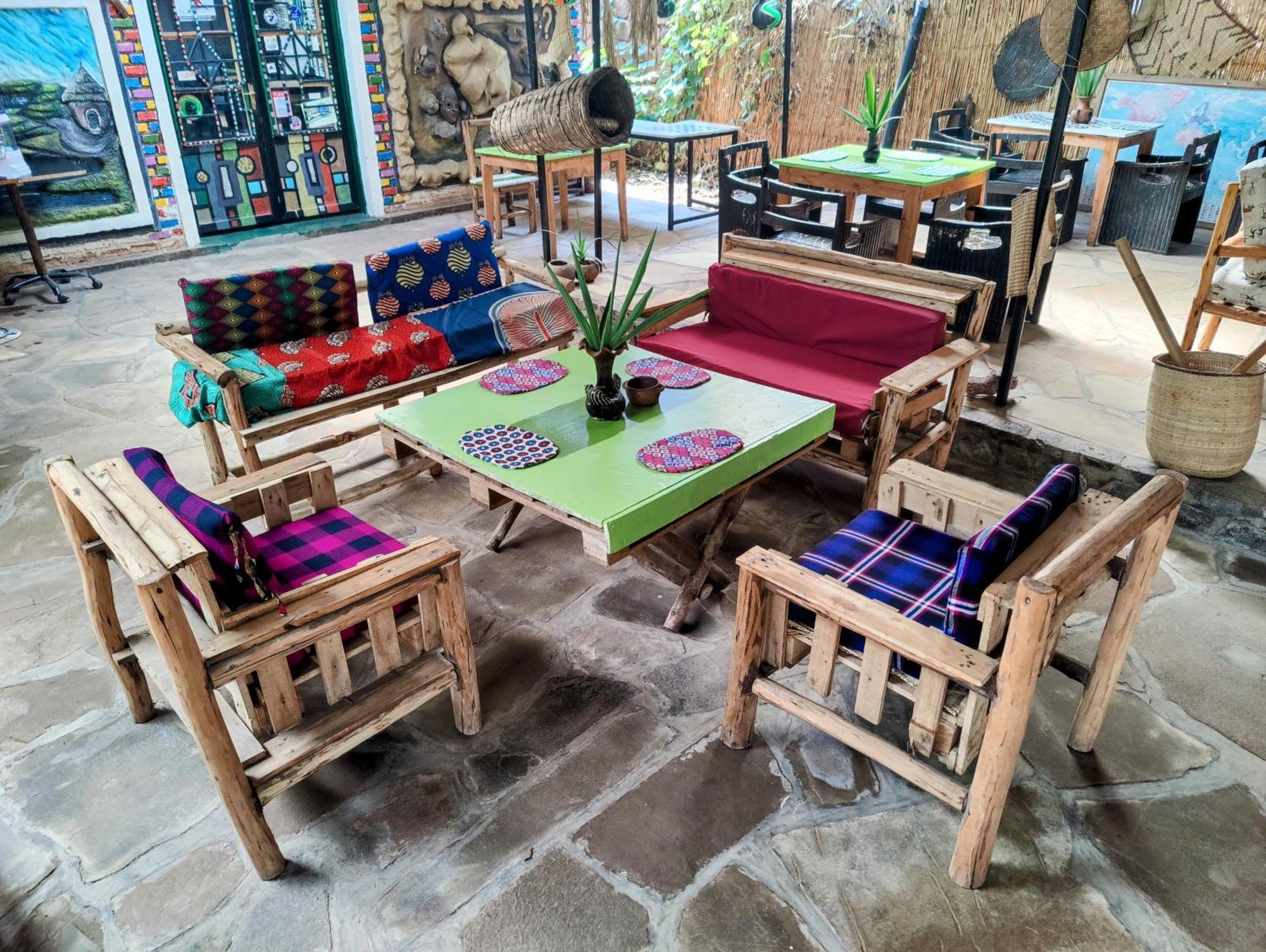 Nyakinama Red Rocks Rwanda - Campsite & Guesthouse מראה חיצוני תמונה